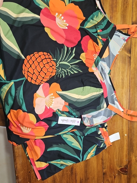 Lilac & London Other - Tropical Floral & Pineapple Black Women's Tankini Set - Orange Accent